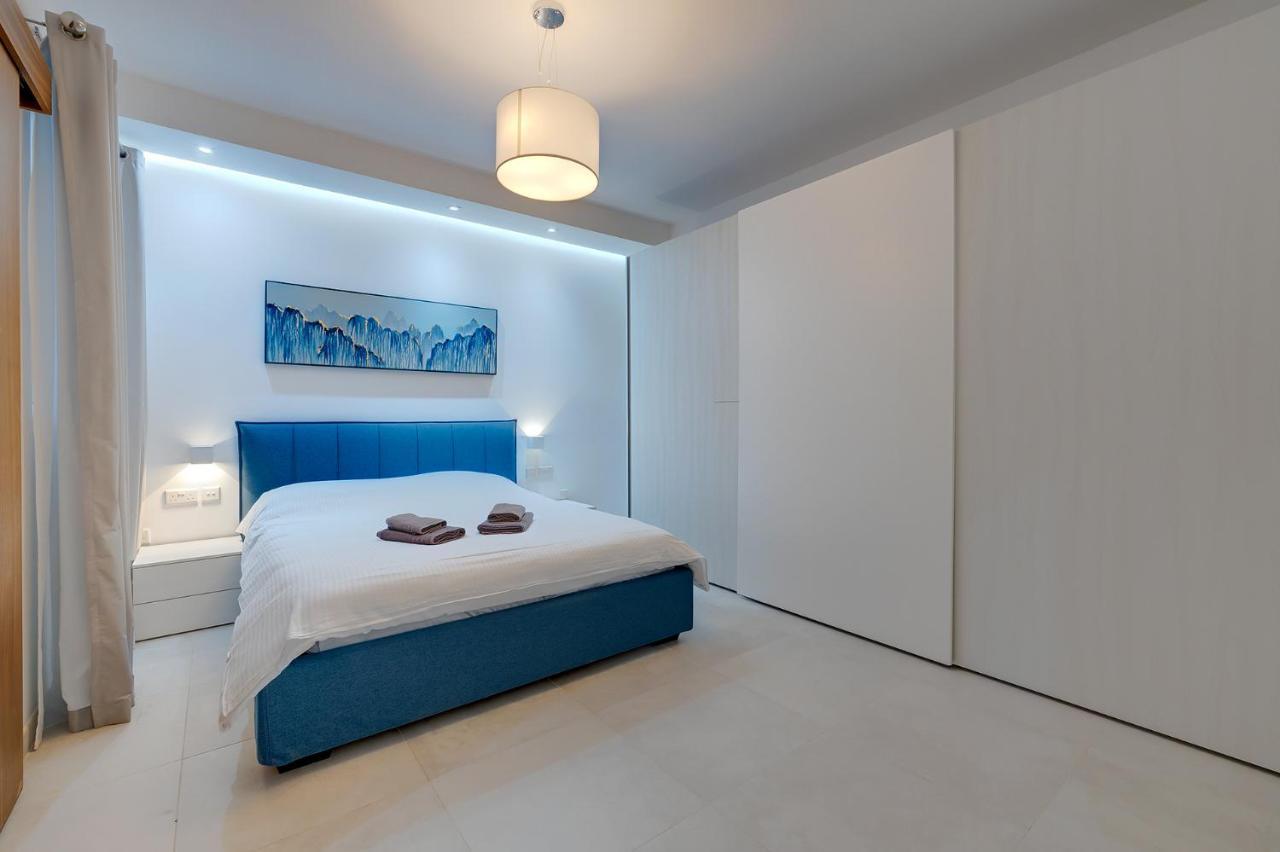 Superlative Apartment With Valletta And Harbour Views Слима Экстерьер фото